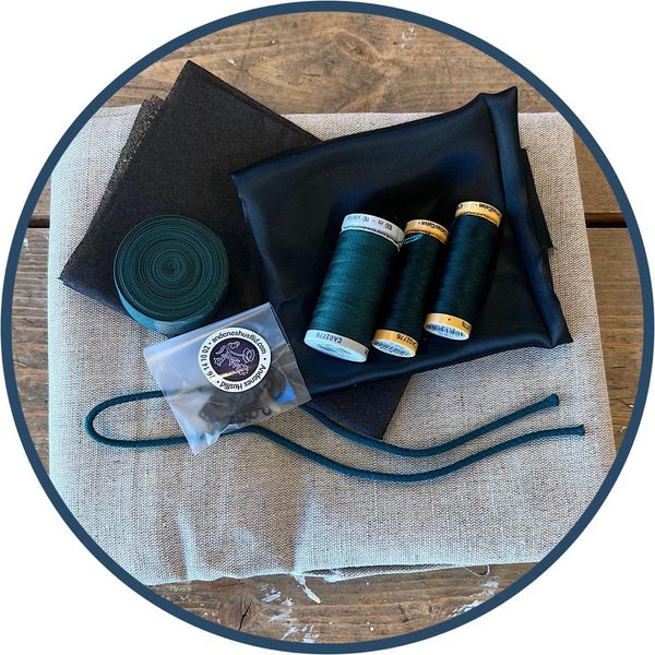 Hovedbilde Forsaker til montering av Nordlandsbunad Dame