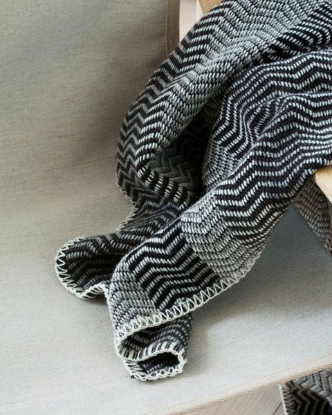 Hovedbilde Fri, Halvpledd